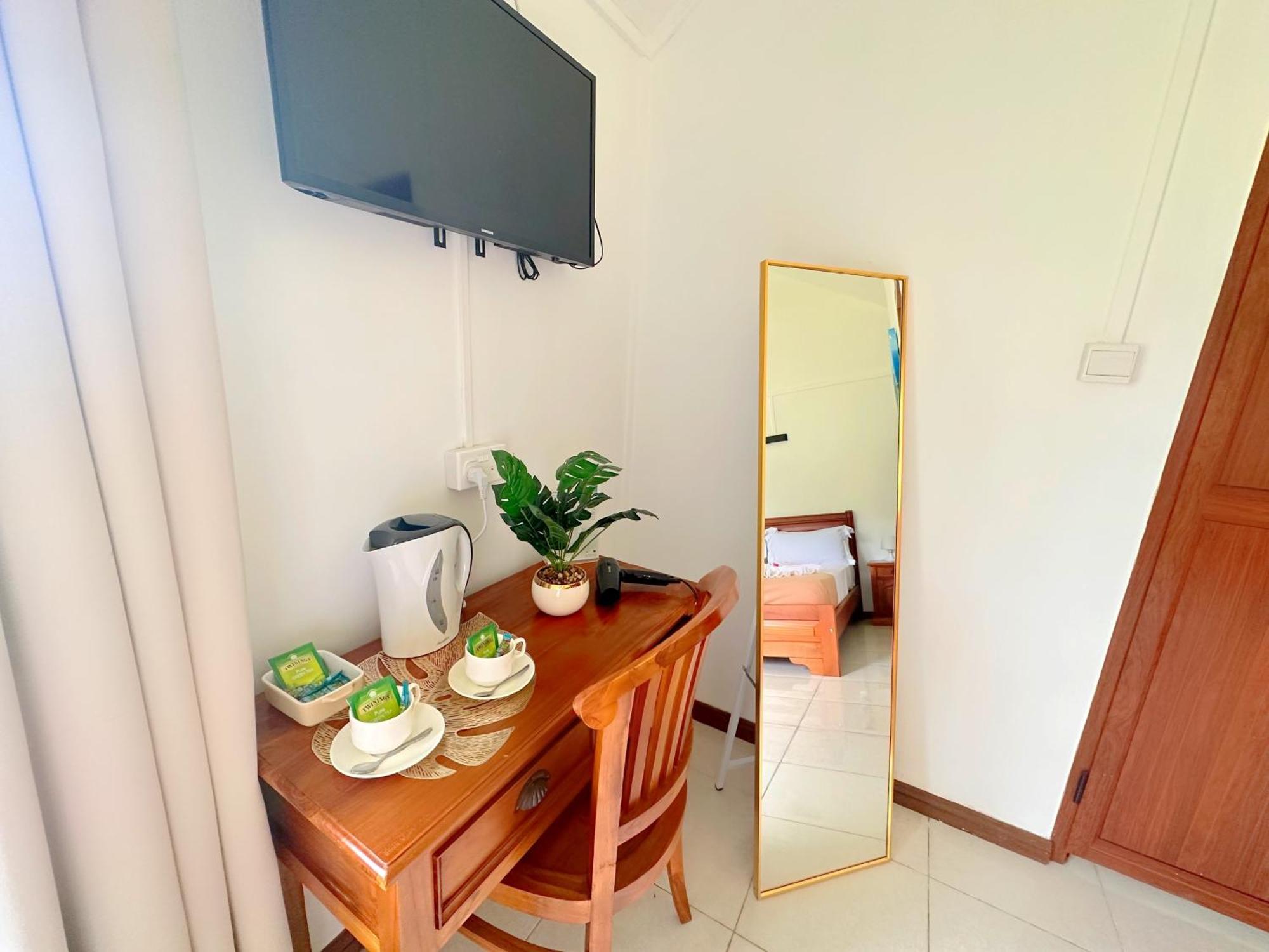 Koa Hotel Riambel Kültér fotó